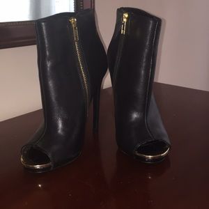 Steve Madden Dianna Booties